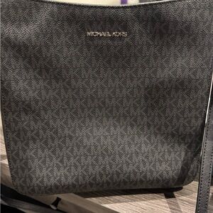 Michael Kors purse with adjustable strap